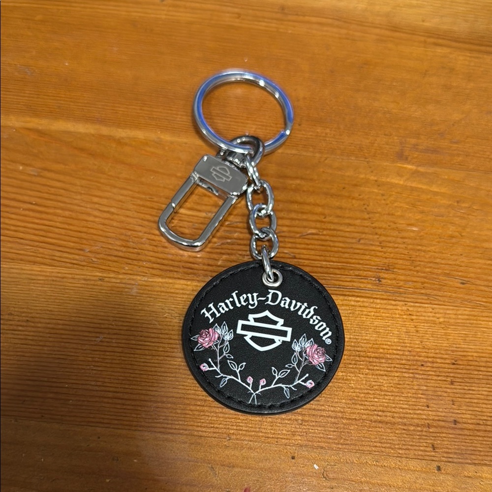 Harley-Davidson Black Keychain